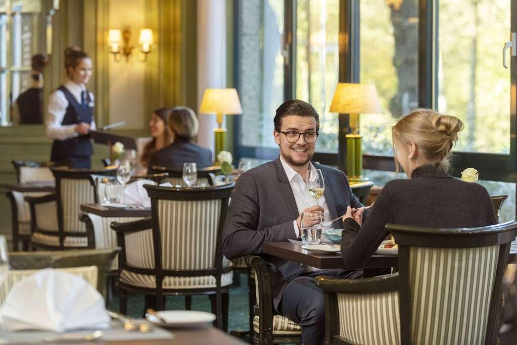 Maritim Hotel BRE Restaurant foto